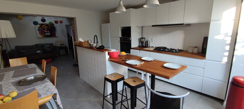 Charmante et grande maison de 160M2. Vous serez dans 4 chambres climatisées, ave Bordeaux, France Maison 4 CH+ 2SDB+CLIM+TRAM+GARE+FIBRE+PARKING OPT Entire townhouse vacation rental 600623015532213593