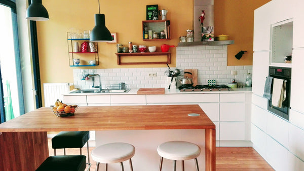 Charming and sunny one room apartment located at the first floor of a typical Br Brussels, Belgium Bright&cosy appart Entire rental unit vacation rental 12048725