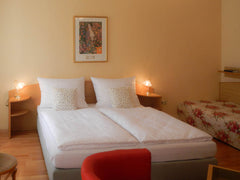 Welcome in your comfortable and exclusive hotel in Vienna city!<br />We are alre  Triple Room | Hotel Graf Stadion Room in boutique hotel vacation rental 53472276