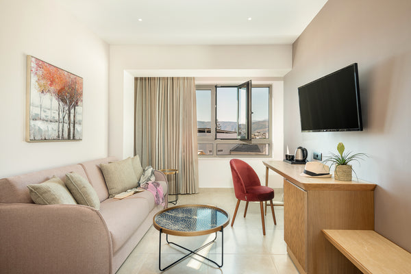 In the heart of the city of Chania the M City Hotel opens its doors and welcomes  M City hotel | Executive suite Private room in bed and breakfast vacation rental 580223407086108780
