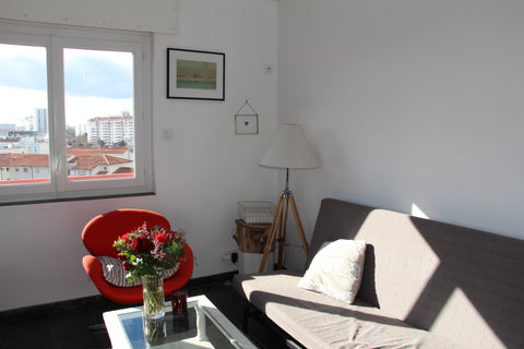 Appartement quartier Chartrons non loin de la cité du vins et des quais. Offre u  APPT 70m2 aux Chartrons avec une très jolie vue Entire rental unit vacation rental 23338390