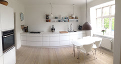 Spacious apartment right next to Christianshavns Canal in one of the most vibran  Cozy modern apartment with beautiful canal view Entire rental unit vacation rental 18765570