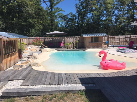 Une maison de plein pied très lumineuse et entièrement équipée sur un jardin de   Magnifique Maison avec Piscine Plage Entire villa vacation rental 639848349905395183