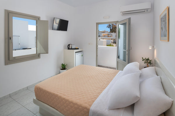 The Superior Suite of Olive Tree Suites is an ideal accommodation proposal for f Greece Superior Suite - Olive Tree Suites Room in boutique hotel vacation rental 38748002