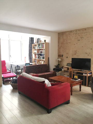 Mon appartement se situe à côté de la porte de Bourgogne, en plein coeur histori Bordeaux, France Chambre dans le coeur historique de Bordeaux Private room in rental unit vacation rental 24172810