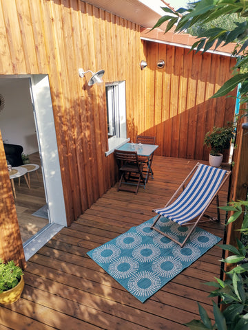 Petite maison de 27 m² rénovée récemment, se situant au fond de notre jardin (en Pessac, France Maisonnette T2 Pessac Entire guesthouse vacation rental 51040799