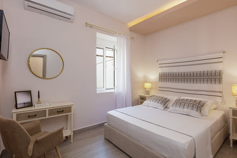 A first floor, newly refurbished, well equipped house with immediate access to t Rethimnon, Greece Evelyna House Near Rethymno Beach Entire home vacation rental 44476322