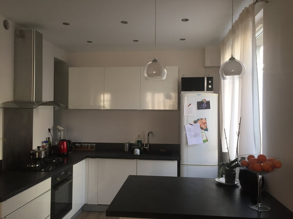 Idéalement situé dans le quartier résidentiel de Monplaisir dans le 8ème arrondi Villeurbanne, France Appartement tout confort pour 2, 4, 6 personnes Entire rental unit vacation rental 13373501