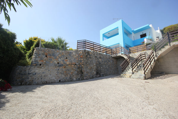 Villa Alexandra,  4 bed villa, with 2 self contained apartments and private pool Chelmsford, United Kingdom Villa Alexandra Entire villa vacation rental 16600542