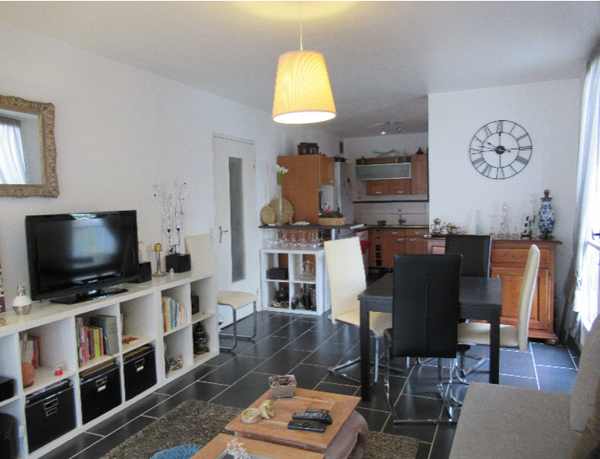 Location appartement T2 sur Cenon 33<br />Avec 1 chambre lit 140, séjour avec ca  Appartement entier 1 chambre, Cenon près TRAM Entire condo vacation rental 675200974813309626