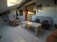 Disponible du 1er au 15 octobre<br />Mon logement est proche des transports en c Bourgoin-Jallieu, France T1 Lyon 8 ème Entire rental unit vacation rental 14898287