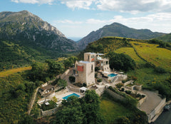 A luxury residence with private swimming pool designed to allow its guests to en London, United Kingdom Anna Boutique Villas Entire home vacation rental 734100
