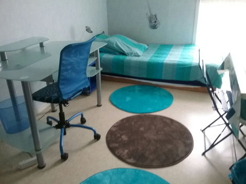 Chambre 15 m2, avec kitchenette, 3 nuits minimum<br />Bordeaux centre, quais, tr Bordeaux, France Chambre 15 m2 ds appart centre 3 nuits minimum Shared room in rental unit vacation rental 18620491