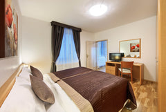 *ONE-BEDROOM apartment, modernly decorated<br />* fully equipped kitchen<br />*  Prague, Czechia Prague´s Old Town Apartment_3 Room in aparthotel vacation rental 7850115