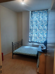 Ce logement affiche un atout résolument unique car situé au deuxième étage d'un  Brussels, Belgium Chambre ds un appartement à Bruxelles-Debrouckere Private room in condo vacation rental 695283079307503999