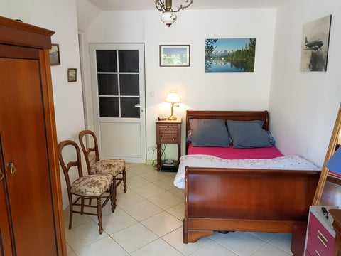 une maison qui se situe au centre ville avec à proximité tram, bus, rocade et to Bordeaux, France Maison à Bordeaux 1 Private room in townhouse vacation rental 36125786