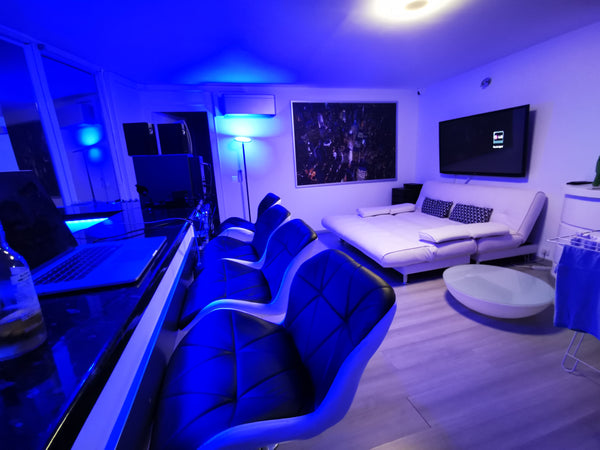 Profitez de Bordeaux dans ce logement paisible et à 2 stations en tram de l'hype Bordeaux, France appartement confortable climatisé sans vis à vis Entire rental unit vacation rental 50571921