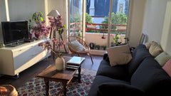 Really luminous flat with 1 bedroom and a real bed in living room couch. <br />A Brantôme, France Nice flat 10min by tram to Bordeaux City Centre Entire rental unit vacation rental 20259421