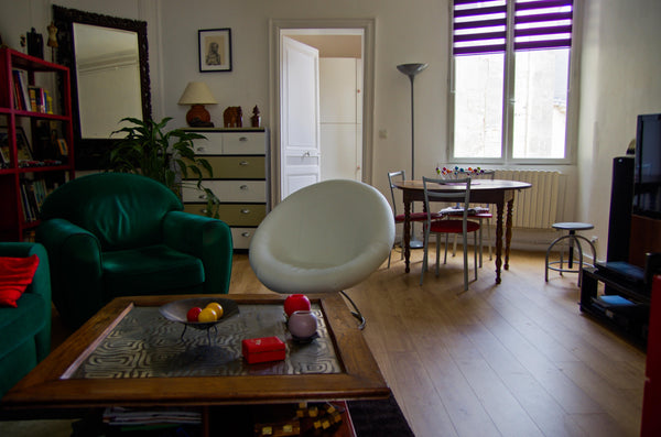 T3 lumineux, dans bâtiment en pierre , haut plafond, en plein coeur du quartier  Bordeaux, France Appt coeur quartier historique Entire rental unit vacation rental 7944418