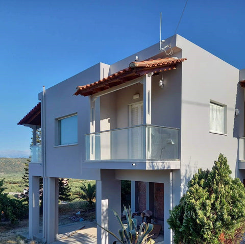 A family house with a full organized kitchen and full furniture. Contains 3 bedr Athens, Greece House with 3 bedrooms and private garden. Entire home vacation rental 614089546401441348