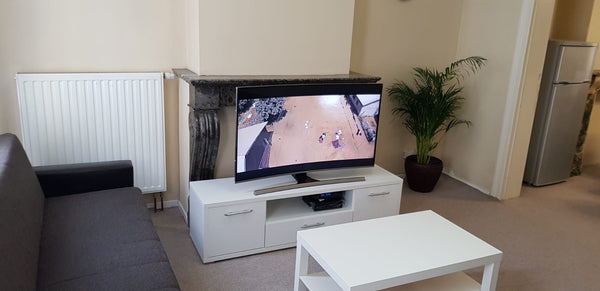 Je mets en occasion un appartement de deux chambres dont une avec lit superposé   Appartement à 5 minutes à pied de la gare de midi Entire rental unit vacation rental 25232856