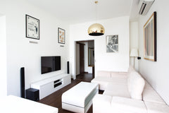 This Old Town apartment with air conditioning features bedroom with king size be Prague, Czechia Old Town / Balcony / Air Conditioning Entire rental unit vacation rental 35462659