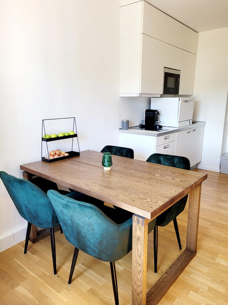 Her får du en studio lejlighed i hjertet af Valby tæt på restauranter, cafeer og  Cozy studio close to the center of Copenhagen Entire rental unit vacation rental 639647311572263476