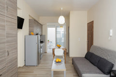 This is a ground floor studio in  a 3-floor  block of flats by the sea<br /><br  Larissa, Greece CAPTAIN NICK Entire rental unit vacation rental 32416826
