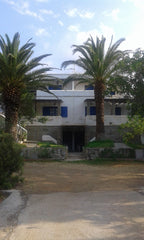 Quiet and secluded private two storie country house with rustic decor and modern  Rustic Island Residence with Modern Amenities Entire home vacation rental 19615564
