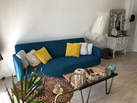 T2 40 m2. Convenable pour 2 personnes mais possibilité de dormir à 4 personnes ( Cenon, France Joli appartement T2 avec balcon Entire condo vacation rental 33056649