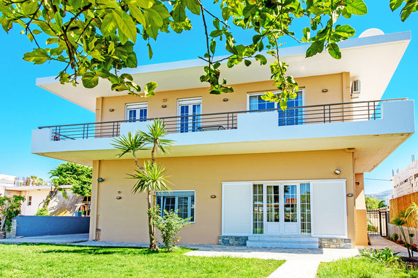 Platanias villa Spyros is a beautiful modern villa that consists of three apartm Rethimnon, Greece Villa Spyros Platanias near to beach & amenities Entire villa vacation rental 45172020