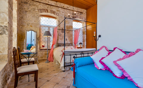 <b>The space</b><br />A new, attractive building, a small diamond of tradition a Rethimnon, Greece La Strada Candy Suites, Romantic Private room in rental unit vacation rental 482357