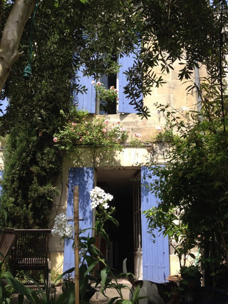 House in Chartrons, the historic wine district in Bordeaux. This house is more t Bordeaux, France Bordeaux traditionnal house Entire home vacation rental 8819533