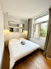 !!! ROOM FULLY SANITIZED AFTER EVERY CHECK-OUT !!!<br /><br />This newly renovat Brussels, Belgium Villa Sablon - Luxury Suite 1 Room in bed and breakfast vacation rental 17817617