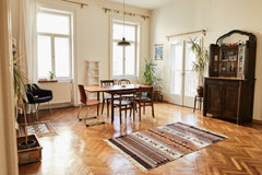 Very quiet, right next to the Sternwartepark and Türkenschanzpark. Tram lines ri Vienna, Austria Vintage Vienna Entire rental unit vacation rental 30520780