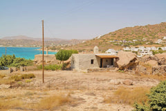 Surfer's House is a traditional house where everyone can stay in .Ιt is  an idea Mikri Vigla, Greece Surfer's  House in Mikri Vigla Cycladic home vacation rental 4031167