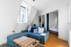 Charming and very bright studio located on avenue Paul Doumer, Paris 16th, on th Paris, France ★ Beautiful studio Paris 16e Trocadero, 75016 ★ Entire rental unit vacation rental 24051681