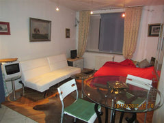 <b>The space</b><br />Dieses helle und freundliche Apartment befindet sich im Er Warszawa, Poland H1b City Apartment im Zentrum Entire rental unit vacation rental 1108187