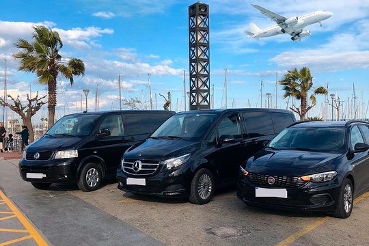 London Stansted Airport to Southampton Port Private Transfer  Private Tours and Travel Guide Europe London CITY Stansted Mountfitchet Destination Tour