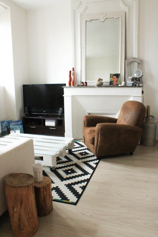 Calme et en plein centre, appartement de 70m2, typiquement bordelais, chaleureux Bordeaux, France Charmant T3 HYPER-CENTRE (70m²) Entire rental unit vacation rental 8854785