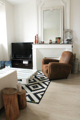 Calme et en plein centre, appartement de 70m2, typiquement bordelais, chaleureux Bordeaux, France Charmant T3 HYPER-CENTRE (70m²) Entire rental unit vacation rental 8854785