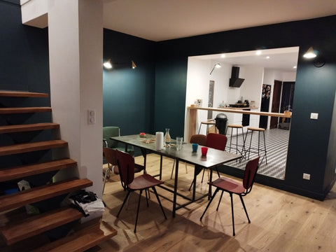 Maison chaleureuse,moderne, baignée de lumière avec jardin et cuisine extérieure Bordeaux, France Maison chaleureuse et moderne avec exterieur Entire home vacation rental 599947440021699452