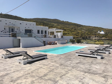 Amara Central  House is a complex private houses  located  on the east side of S Greece AMARA CENTRAL HOUSE Entire villa vacation rental 37013460