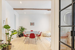 Dit villahuis ligt uiterst centraal en dankzij de franse binnenkoer in alle stil Ghent, Belgium Groots huis in alle rust in hartje van de stad Entire home vacation rental 643130403631689390