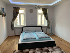 Newly refurbished rooms are now available,  complimentary Wi-Fi, luxury white co Vienna, Austria COLONY Apartment Saloon incl. free Vespa LX50 Entire rental unit vacation rental 40193600