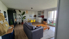 idéalement bien situé sur la rive droite de Bordeaux, joli 50m2 cosy avec vue su Bordeaux, France Joli T2 cosy jardin botanique Bordeaux Entire condo vacation rental 48582094