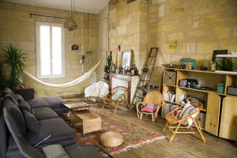 Appartement typique de bordeaux: pierres apparentes, parquet ancien,  cheminée e Bordeaux, France COUNTRYSIDEHOME coeur de bordeaux Entire rental unit vacation rental 23604270