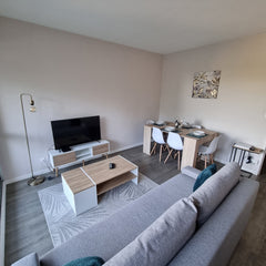 Bienvenue dans notre appartement de 60m2 refait à neuf avec deux terrasses de 10 Bordeaux, France -Happy Ap / Proche TRAM / 6 Pers / Mérignac- Entire rental unit vacation rental 690417218203120149