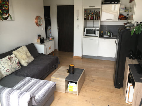 Charmant T2 très intimiste. <br /><br />Il convient parfaitement à un couple, ma Bordeaux, France Petit T2 avec grande terrasse Entire rental unit vacation rental 19974481