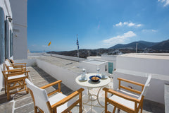 Built in 1870 fully renovated with a modern touch and traditional personality, l Athens, Greece Traditional house in the heart of Sifnos/Petali Cycladic home vacation rental 28933977
